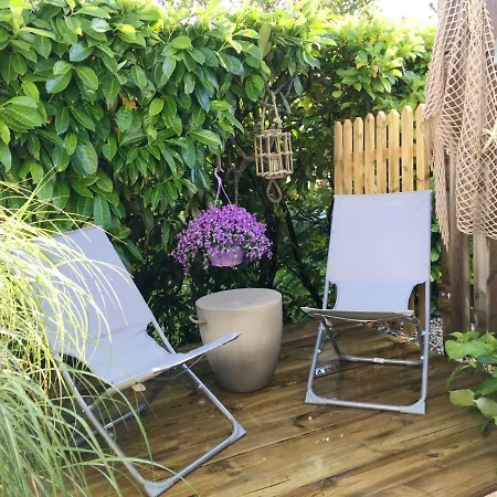 Petit De L'ermitage 아파트