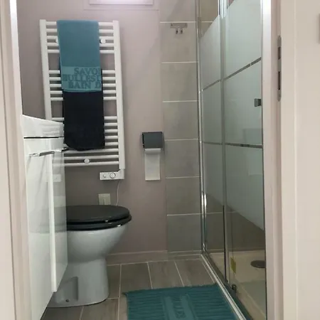 아파트 Petit De L'ermitage 구장메스트라