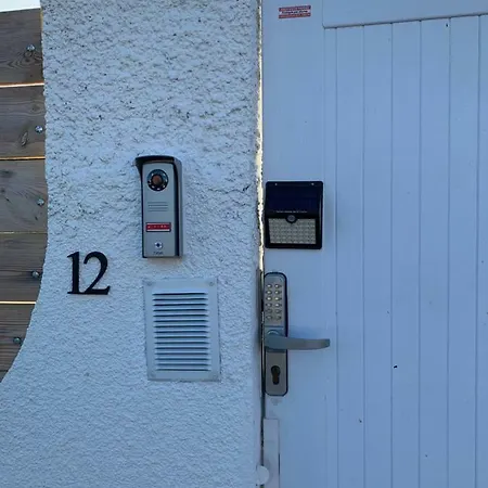 Petit De L'ermitage Apartman *